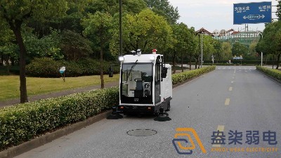 成都綠色工廠—智慧環(huán)保無(wú)人清潔車(chē)功能