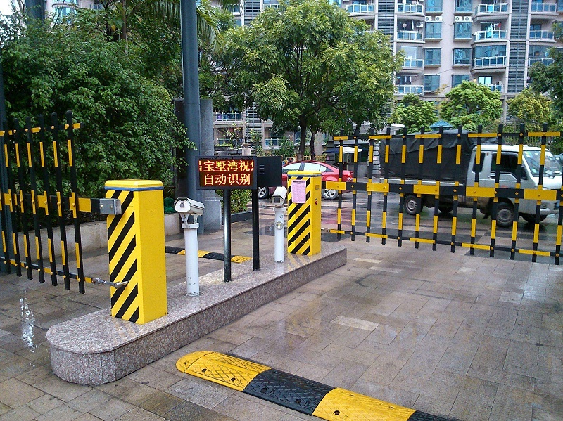 什么是智慧小區(qū)月卡型停車管理系統(tǒng)？